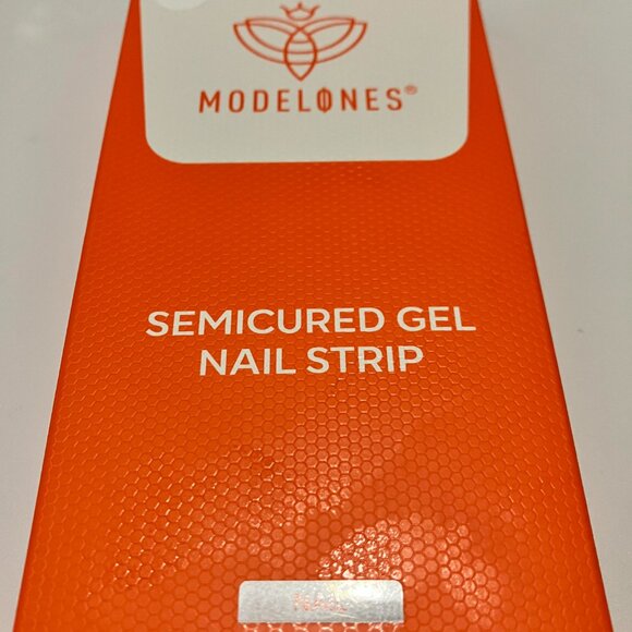 Semi Cured Gel Nail Strips 32 pcs Sheer Gel Polish UV Be a dashing diva - Picture 3 of 5